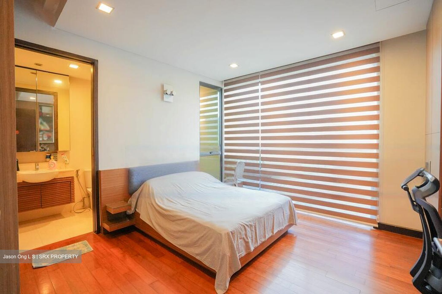 Chun Tin Road (D21), Semi-Detached #458341931